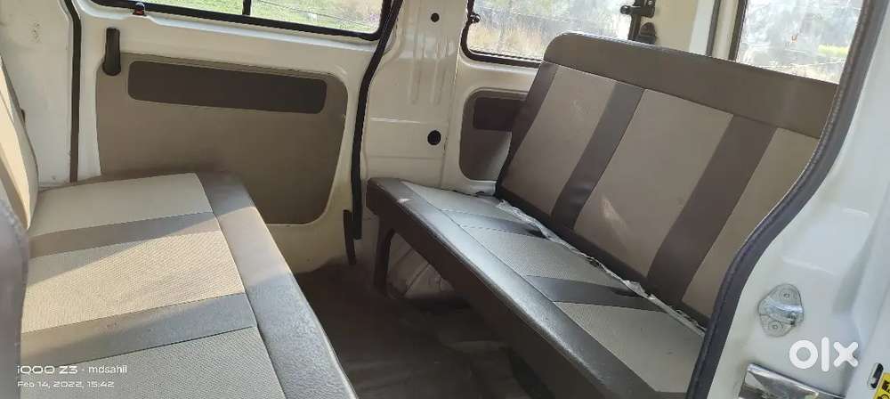 Mahindra Supro Van