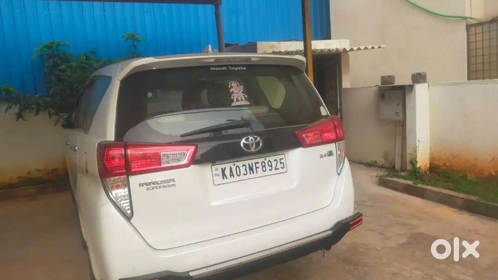Toyota Innova Crysta 2019 Diesel 65000 Km Driven