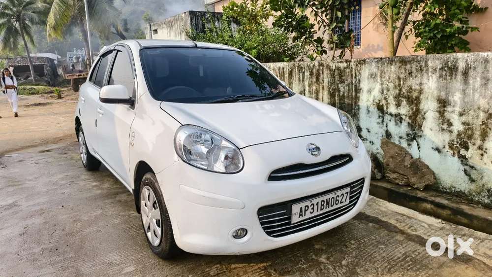 Nissan Micra 2011 Diesel 130000 Km Driven