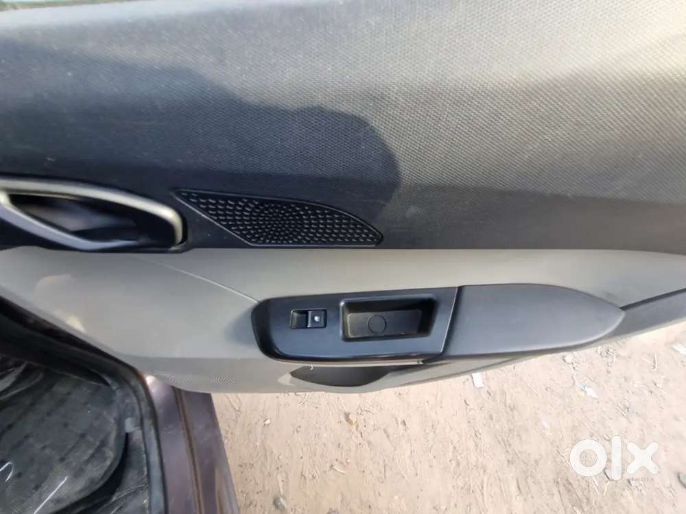 Tata Tiago 2017 Petrol 94000 Km Driven