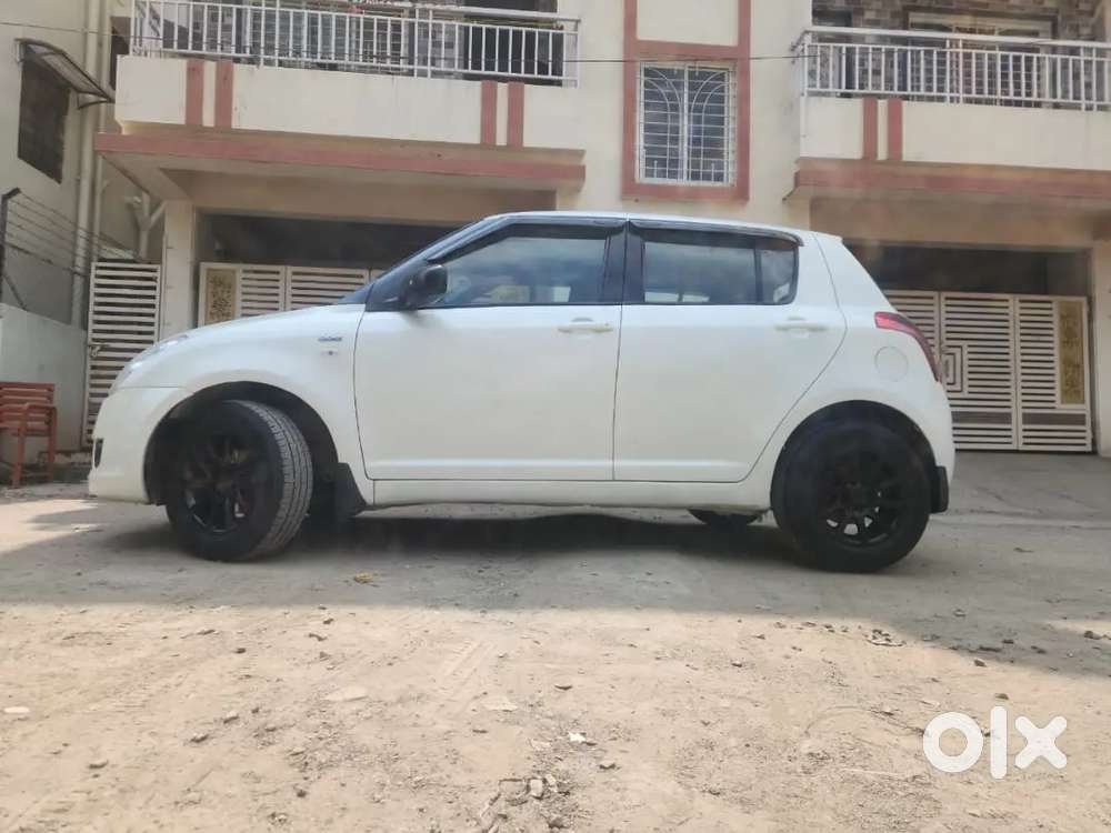 Maruti Suzuki Swift Vdi 2010 Diesel Car