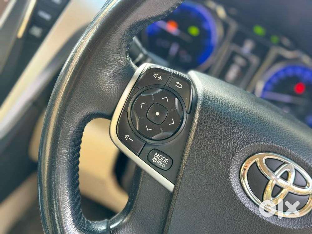 Toyota Camry Hybrid, 2017, Petrol