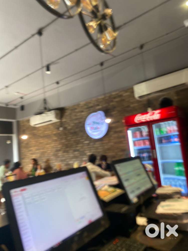Cashier,Kitchenstaff,Rider,Waiter