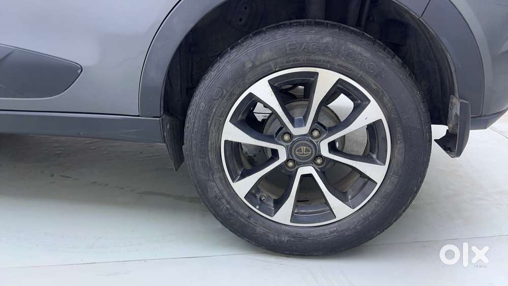 Tata Nexon 1.2 Revotron Xz Plus (o), 2020, Petrol