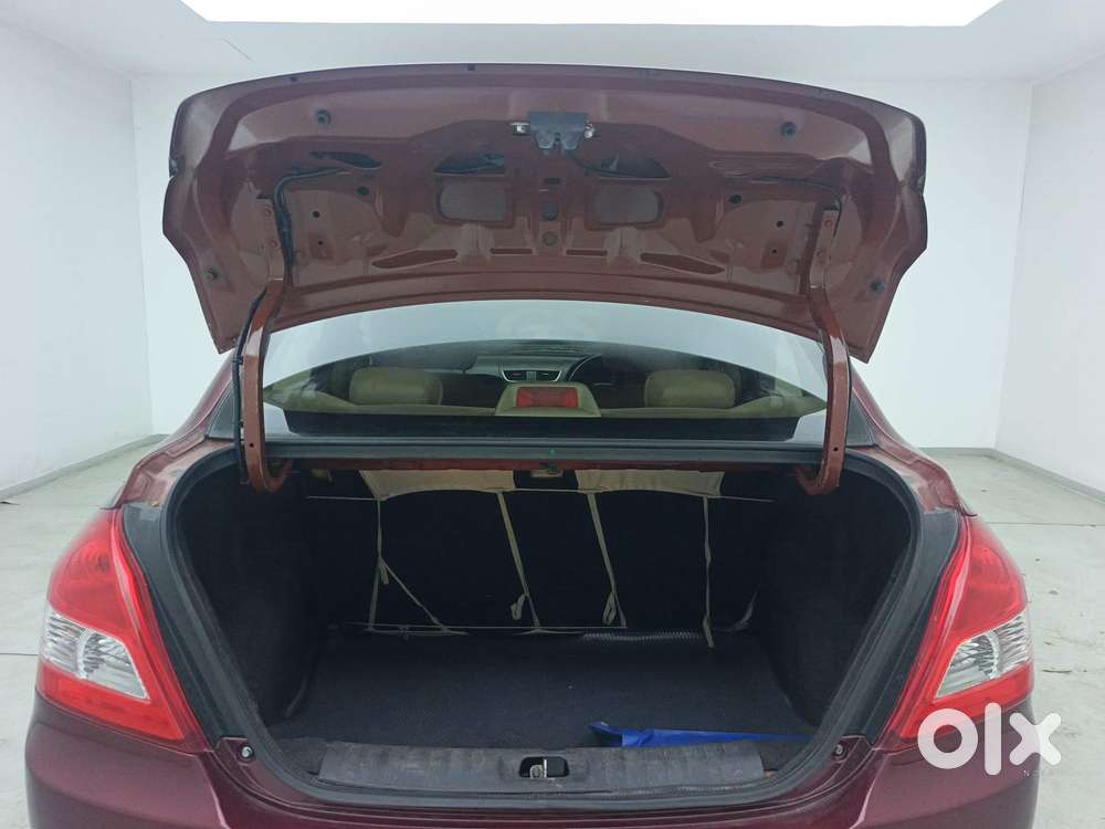 Maruti Suzuki Swift Dzire Vxi Optional, 2016, Petrol