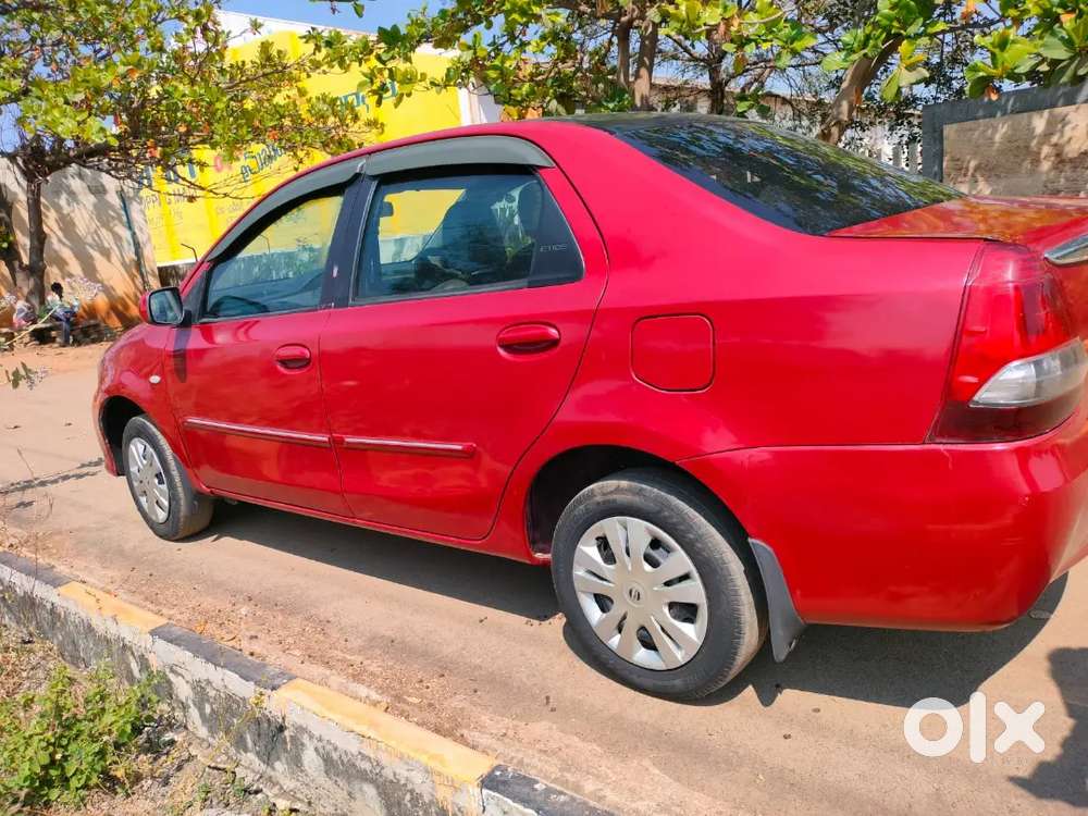 Toyota Etios 2013 Petrol 123000 Km Driven