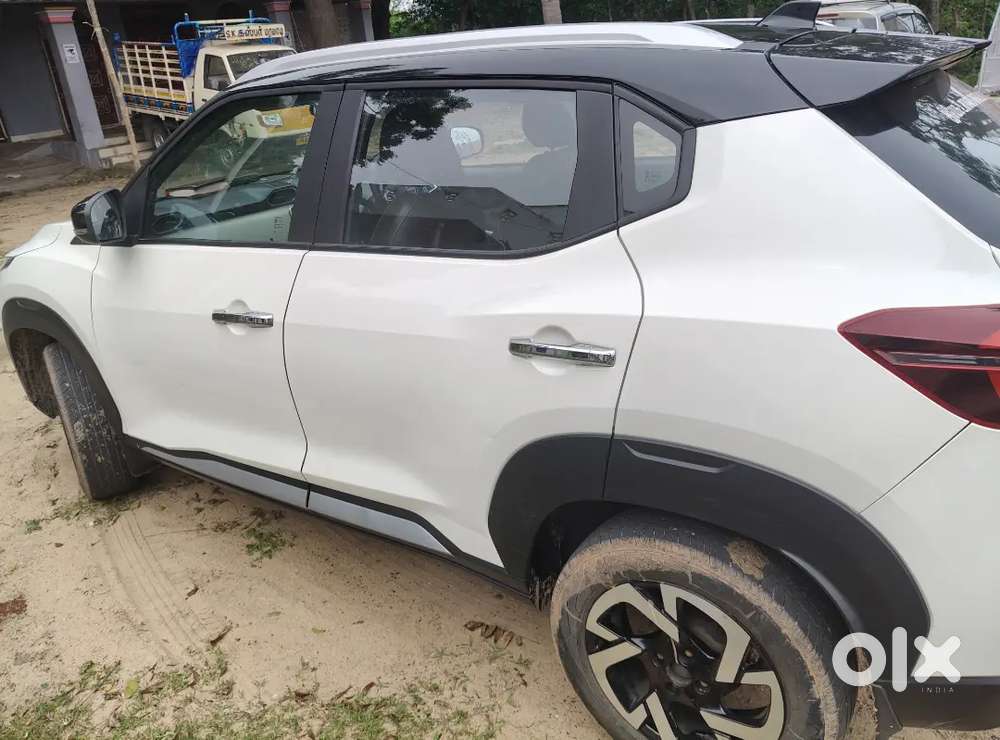 Nissan Magnite 2022 Petrol 30000 Km Driven