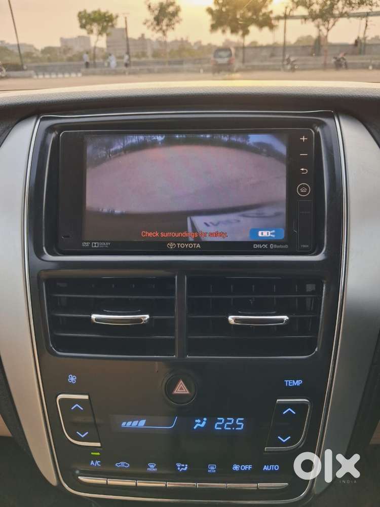 Toyota Yaris Vx Cvt, 2018, Petrol