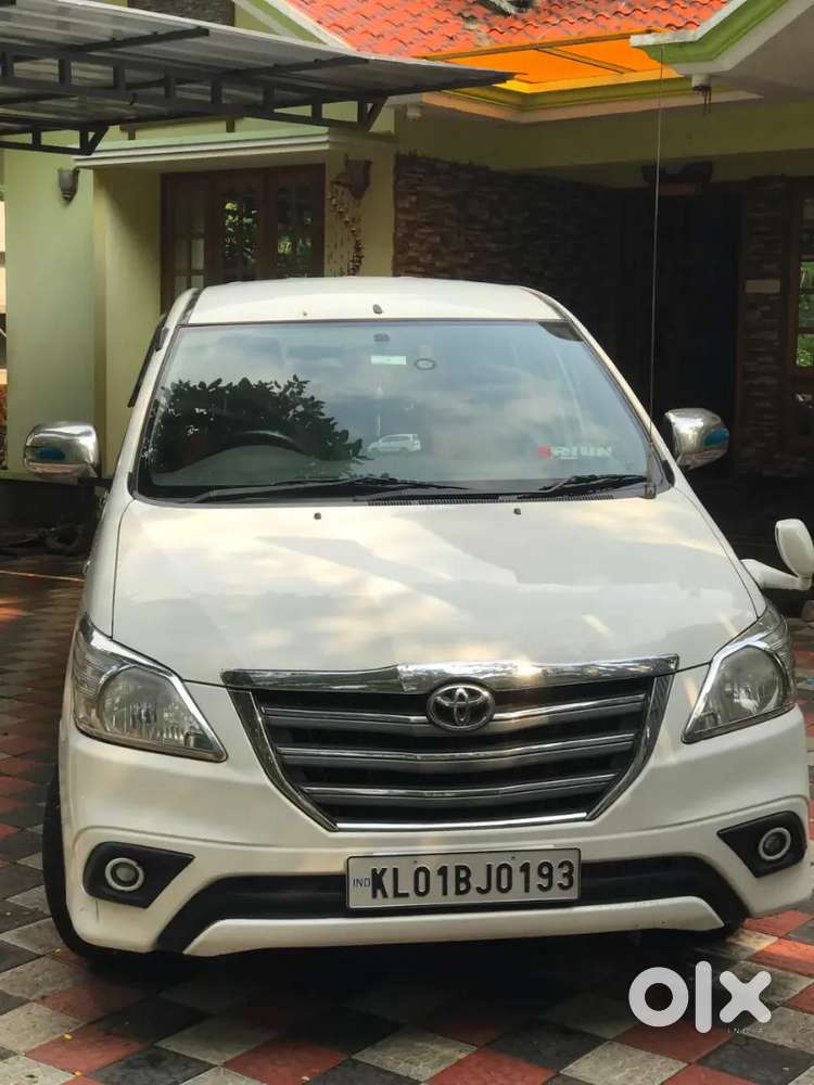 Toyota Innova 2.5 Gx 2012