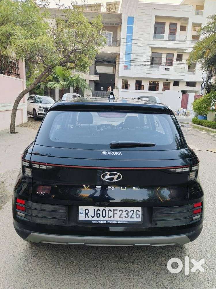 Hyundai Venue Sx Mt, 2025, Diesel