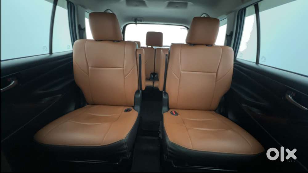 Toyota Innova Crysta [2020-ongoing] 2.4 Gx 7 Str, 2018, Diesel