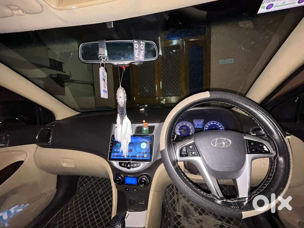 Hyundai Fluidic Verna 2014