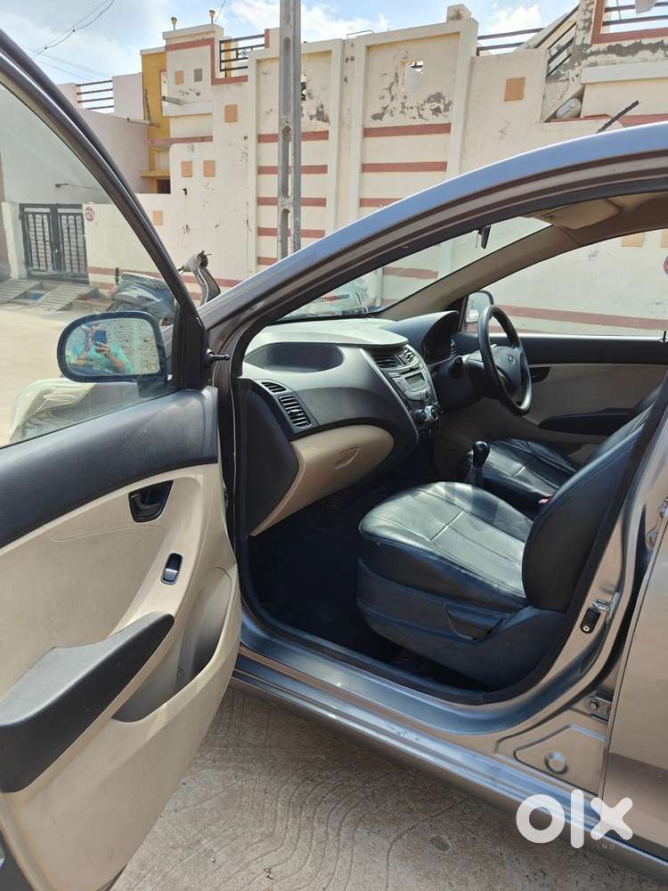Hyundai Eon Magna+ Petrol Manual 2013