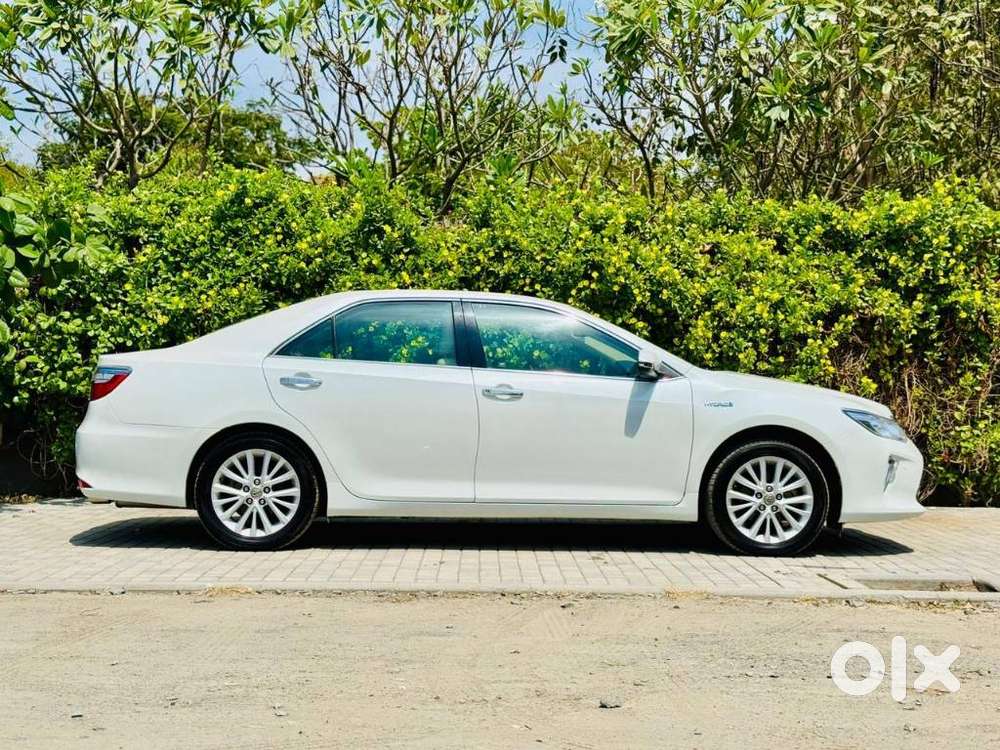 Toyota Camry Hybrid, 2016, Petrol