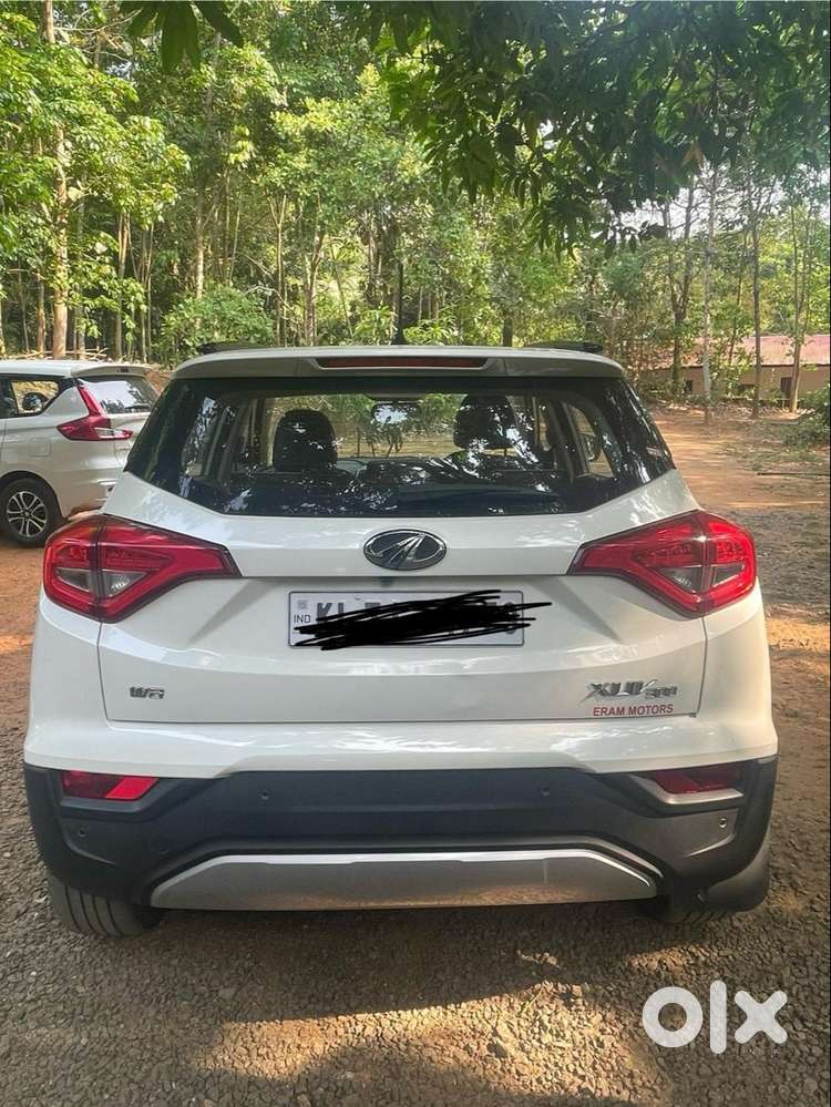 Mahindra Xuv 300 W8
