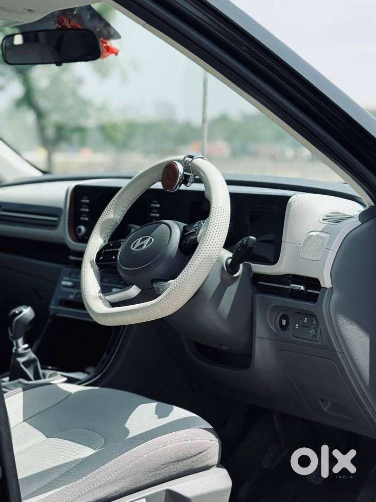 Hyundai Creta 1.5 Sx (o) Ivt Petrol, 2025, Petrol