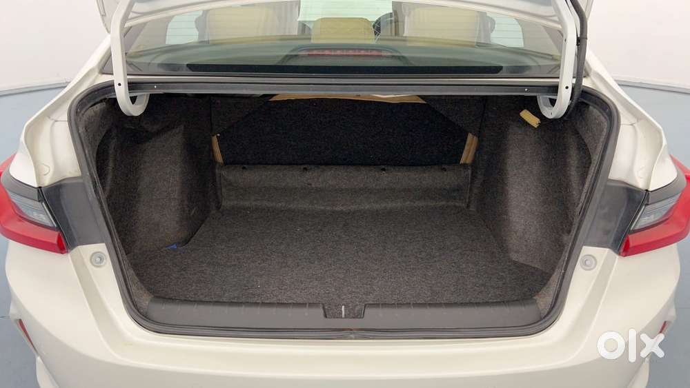 Honda City I-vtec V, 2023, Petrol