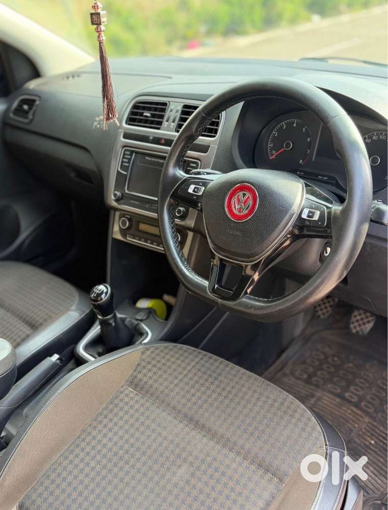 Volkswagen Polo Petrol 2018