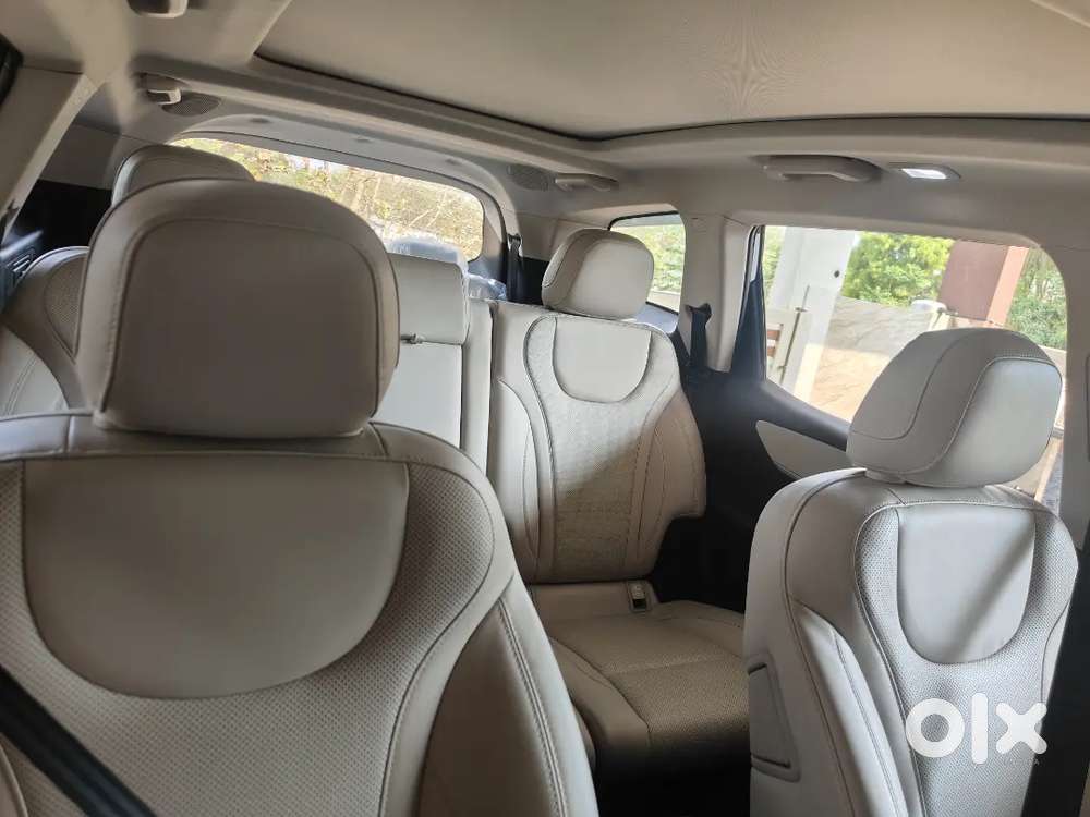 Xuv 700 Ax7l Diesel Automatic Top End