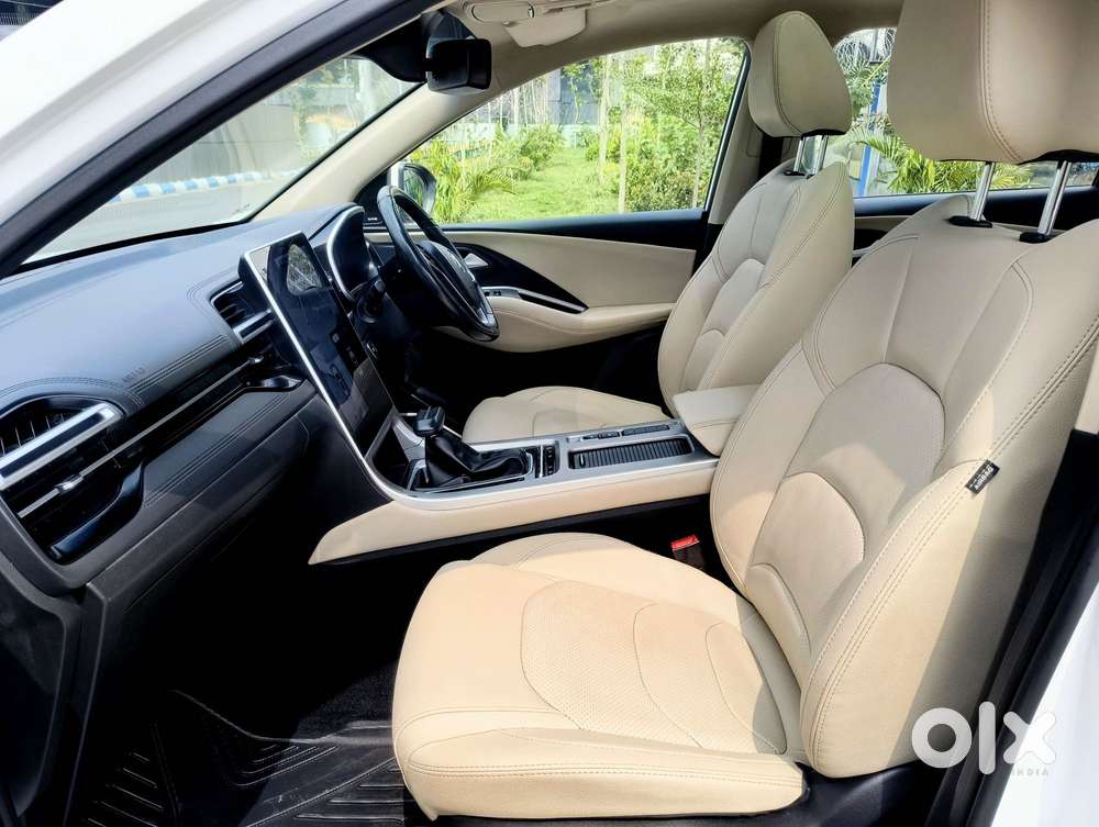 Mg Hector Savvy Pro 1.5 Turbo Cvt Dual Tone, 2023, Petrol
