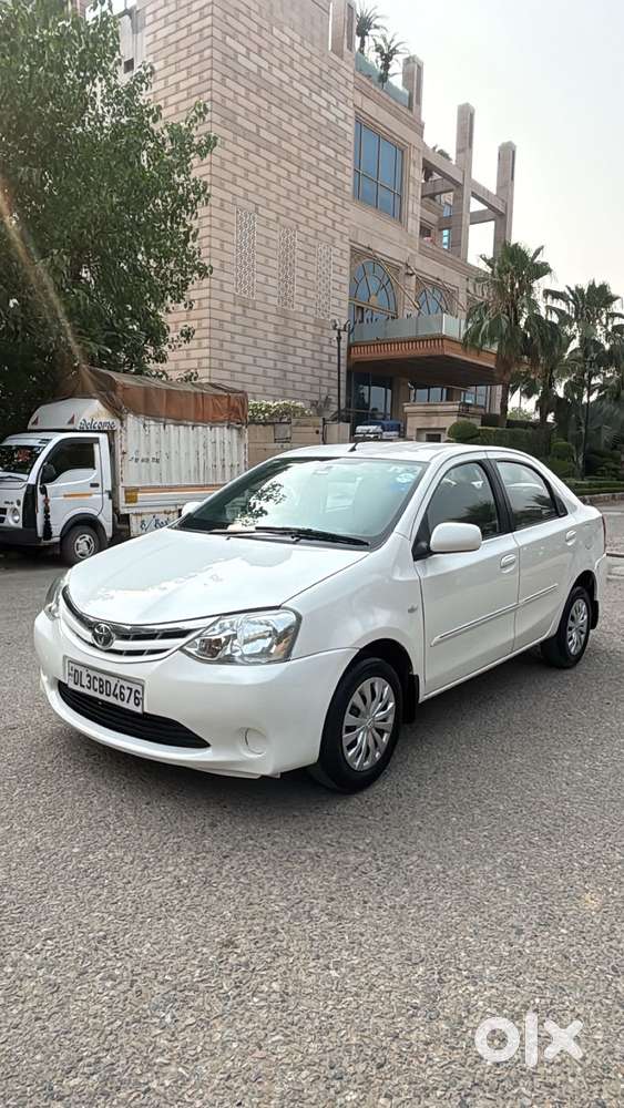 Toyota Etios 2010-2012 G, 2011, Petrol