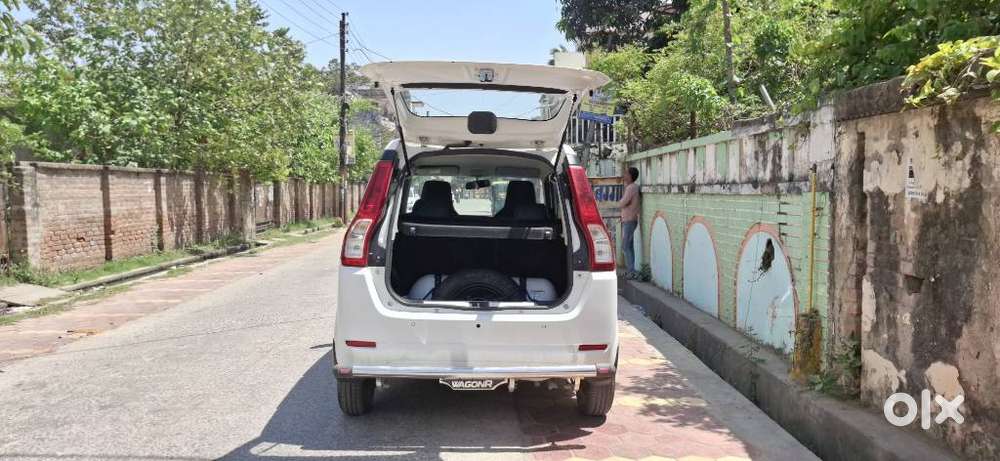 Maruti Suzuki Wagon R Vxi 1.0 Cng, 2025, Cng & Hybrids