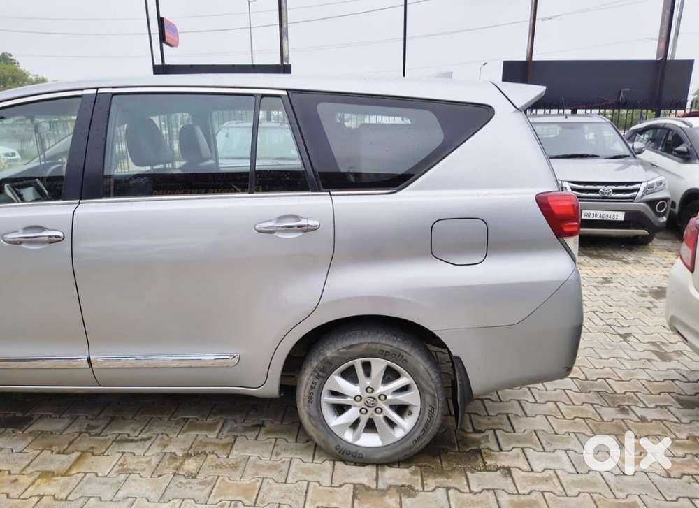 Toyota Innova Crysta 2.8 Gx At, 2016, Diesel