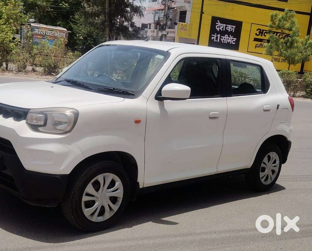 Maruti Suzuki S-presso Vxi Opt, 2022, Petrol