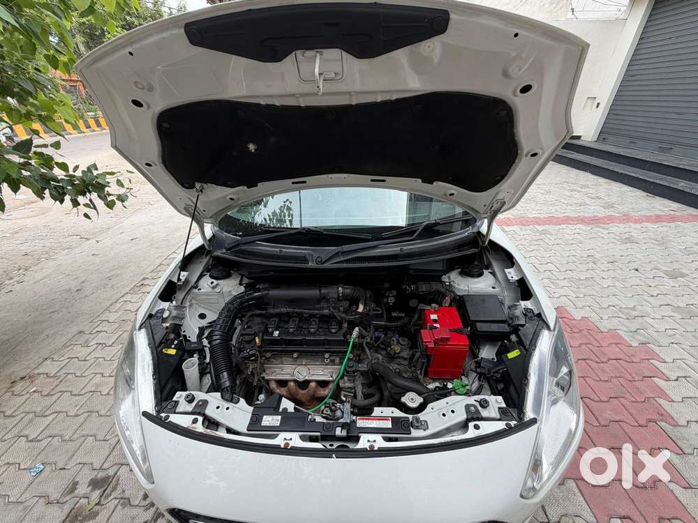 Maruti Suzuki Swift Vxi Optional, 2022, Petrol