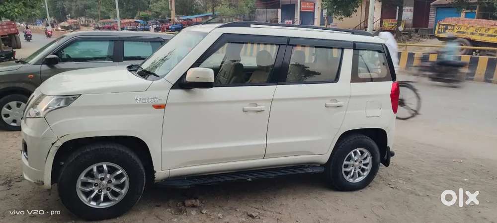 Mahindra Tuv 300 2016