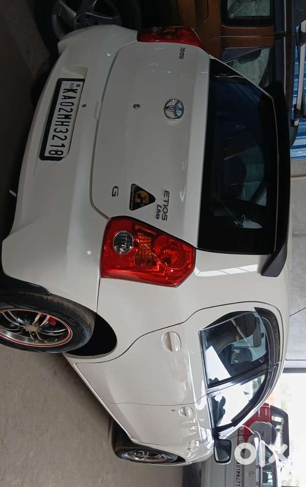 Toyota Etios Liva 2011-2012 G, 2013, Petrol