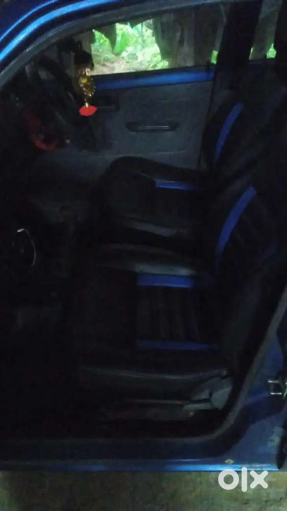 Maruti Suzuki 800 2004 Petrol Well Maintained