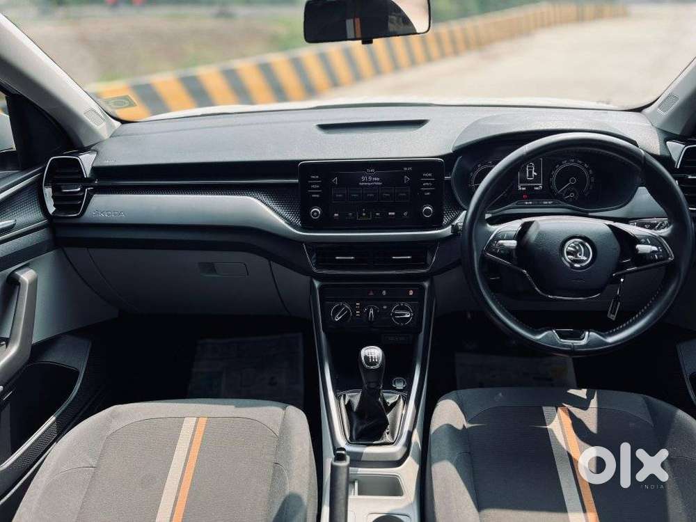 Skoda Kushaq 1.0 Tsi Ambition, 2023, Petrol