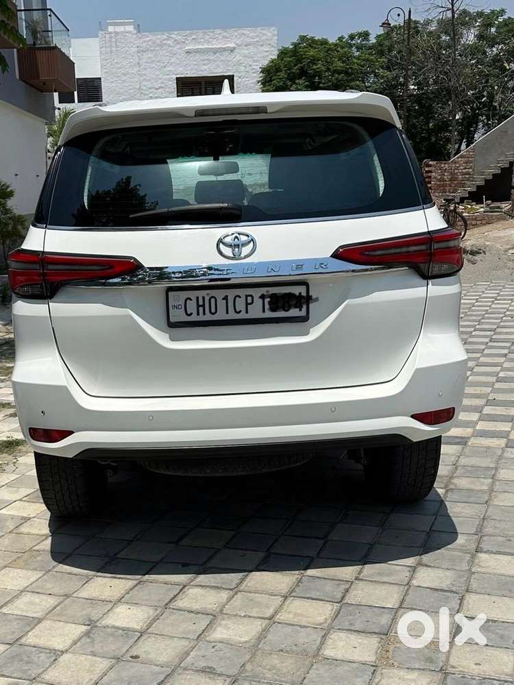Toyota Fortuner 2023 Diesel 63000 Km Driven