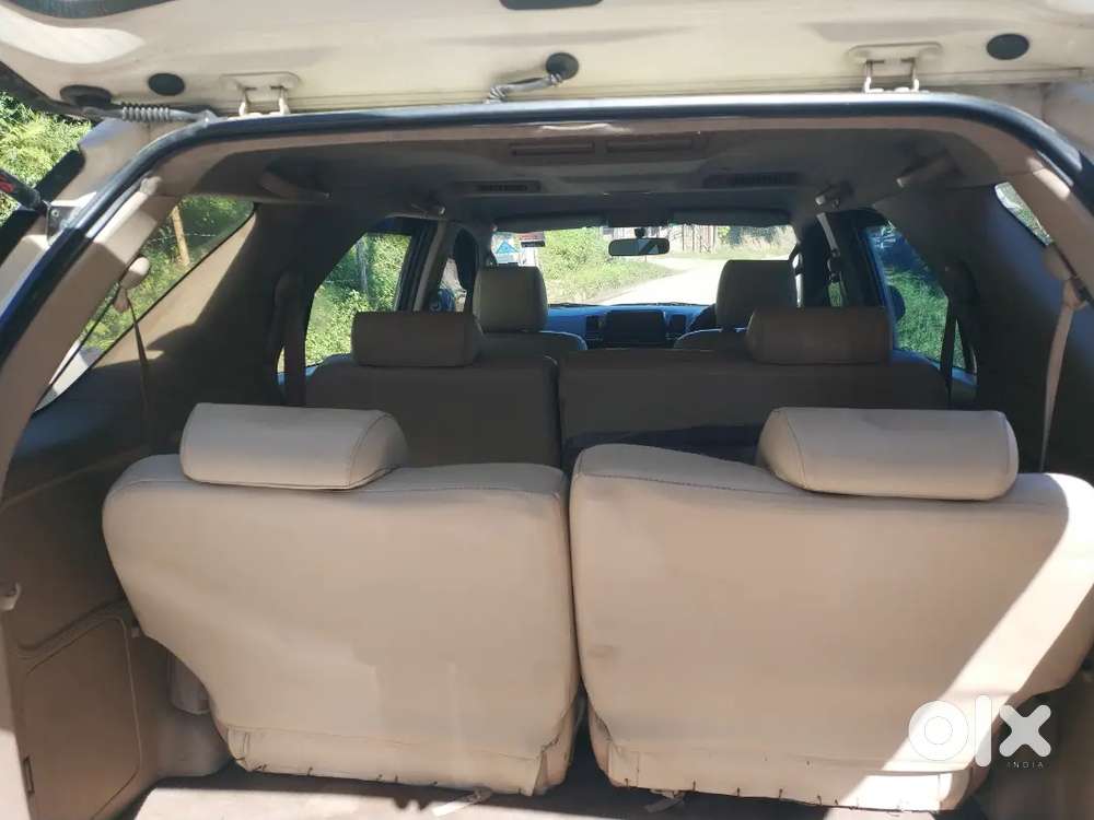 Toyota Fortuner Anniversary Edition- 4x4diesel 2010