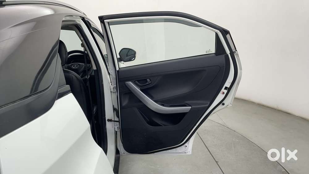 Tata Nexon 1.5 Revotorq Xma Amt (s), 2021, Diesel