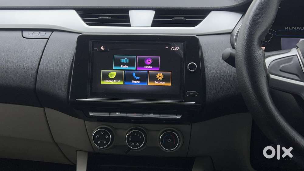 Renault Triber Rxz, 2019, Petrol