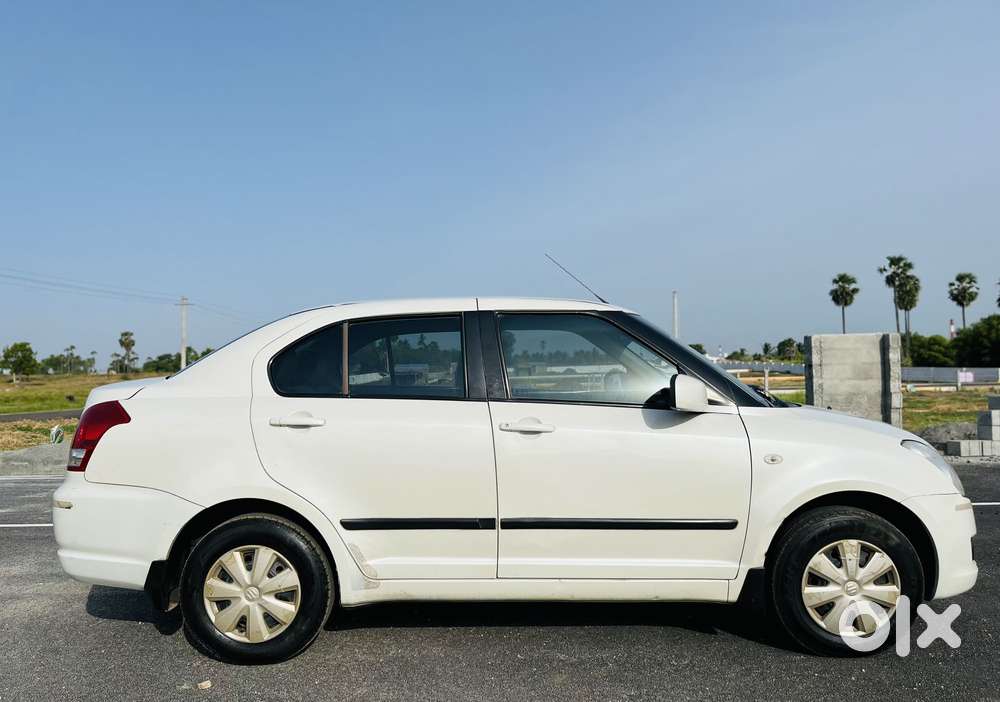 Maruti Suzuki Swift Dzire Vxi Optional, 2012, Petrol
