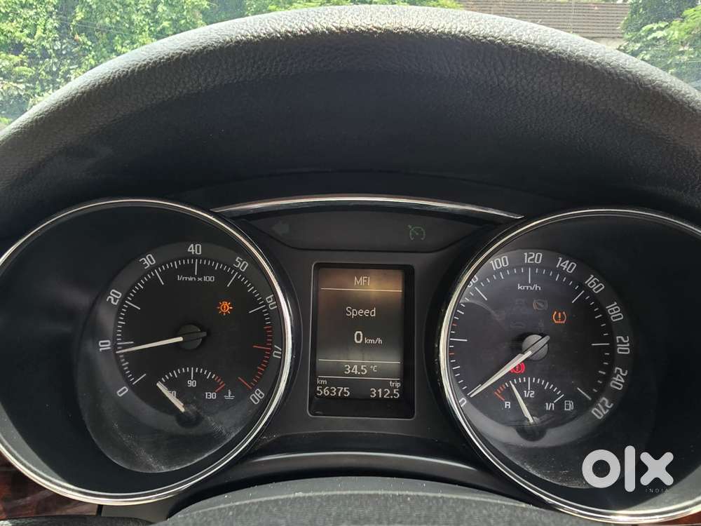 Skoda Superb 1.8 Elegance Tsi At, 2009, Petrol