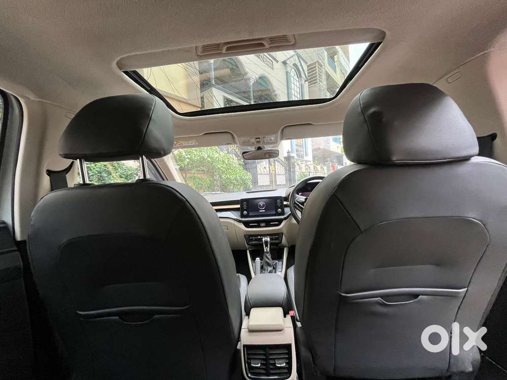 Skoda Slavia 1.5 Tsi Style At, 2022, Petrol