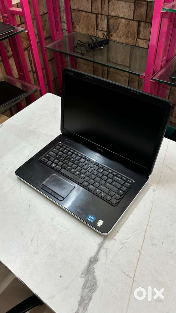 dell i3 14inc laptop for sell in lowest price just 7600 with ssd