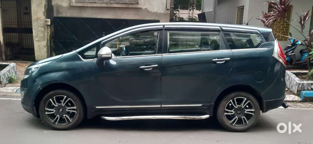 Mahindra Marazzo M8 8str, 2019, Diesel