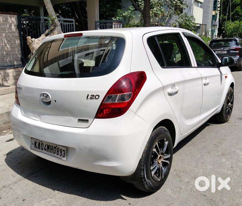 Hyundai I20 Magna, 2010, Petrol