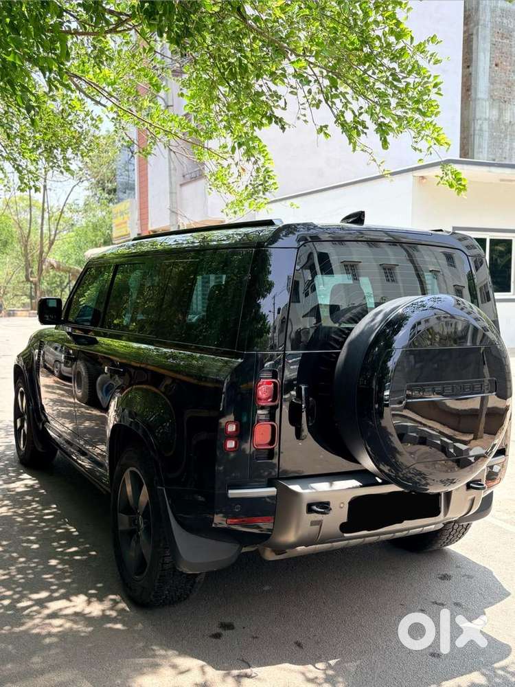 Defender Black Colour 6 Months Old Ka Registered With Fancy No