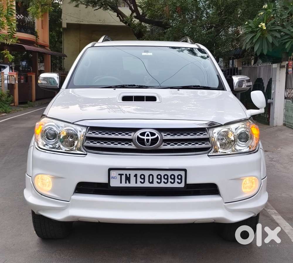 Toyota Fortuner 2009-2011 3.0 Diesel, 2011, Diesel