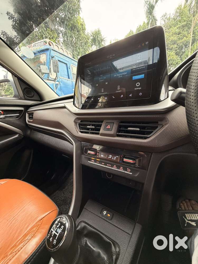 Maruti Suzuki Brezza 1.5 Zxi Plus Smart Hybrid, 2024, Petrol