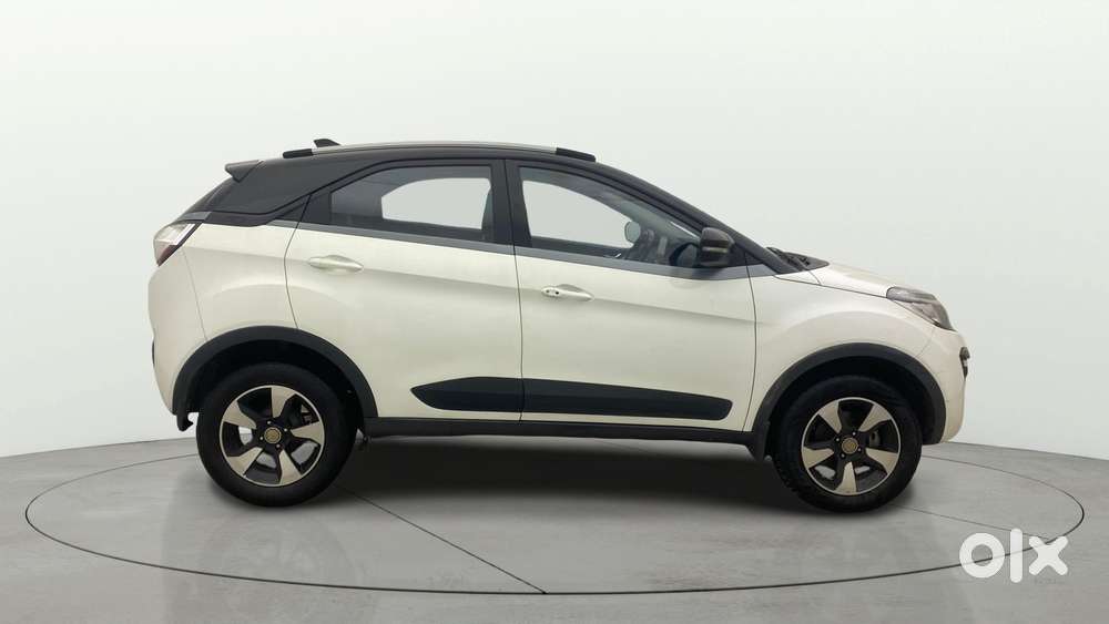 Tata Nexon 1.2 Revotron Xz Plus, 2018, Petrol