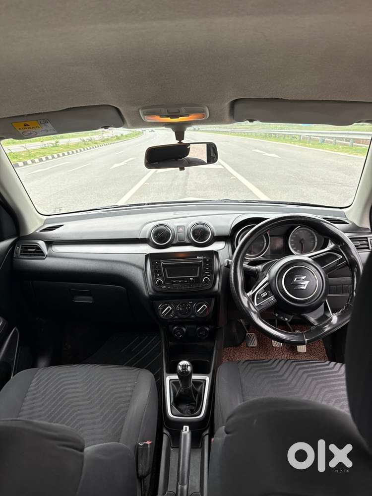 Maruti Swift Vxi 2020