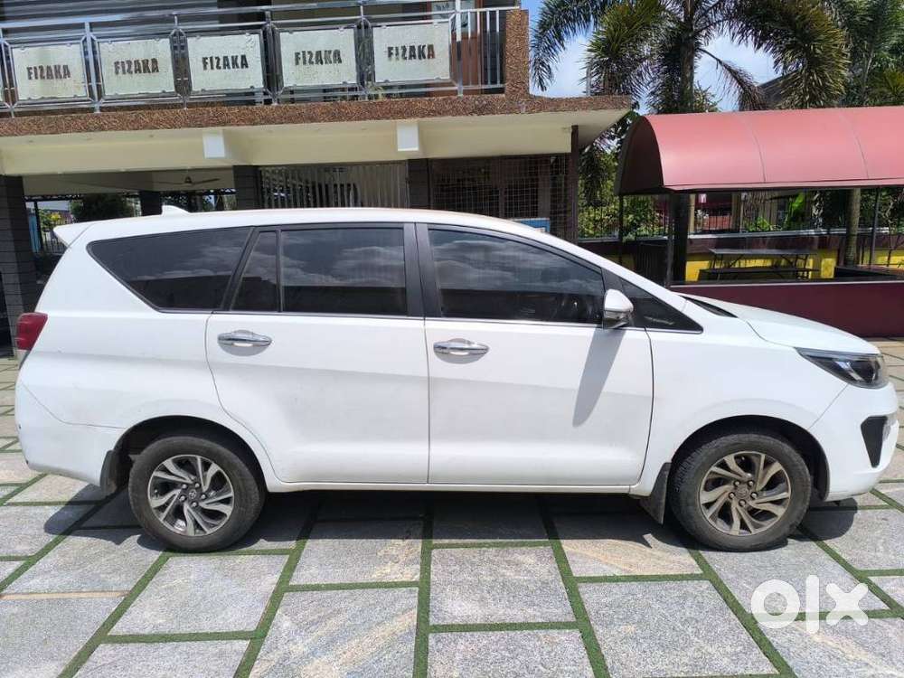 Toyota Innova Crysta 2.4 V, 2022, Diesel