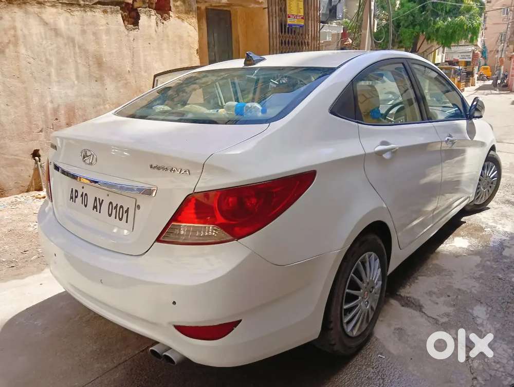 Hyundai Verna Sx 2011 With Km Driven